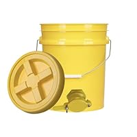 Plastic Honey Food Grade Bucket with Honey Gate for Beekeeping and Screw on Lid, Made in USA Container