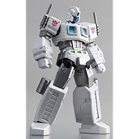 Transformers Kaiyodo Revoltech Super Poseable Action Figure Ultra Magnus