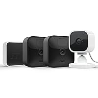 Blink Outdoor, witterungsbeständige HD-Überwachungskamera, 2 Kamera + Blink Mini, smarte Plug-in-Überwachungskamera für innen, 1 Kamera | funktioniert mit Alexa