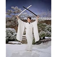 Lucy Liu holds swords aloft as O-Ren Ishii 24x36 inch poster