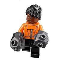 LEGO Marvel: The Black Panther - Shuri Minifigure w/ gauntlets (2018)
