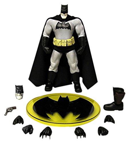 Mua Mezco Toyz One:12 Collective Presents: The Dark Knight Batman Action  Figure trên Amazon Mỹ chính hãng 2023 | Giaonhan247