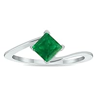 Women's Solitaire Emerald Wave Ring in 10K White Gold