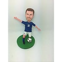 Model D79 Soccer Fully Personalized Bobble Head Clay Figurines Based on Customers' Photos