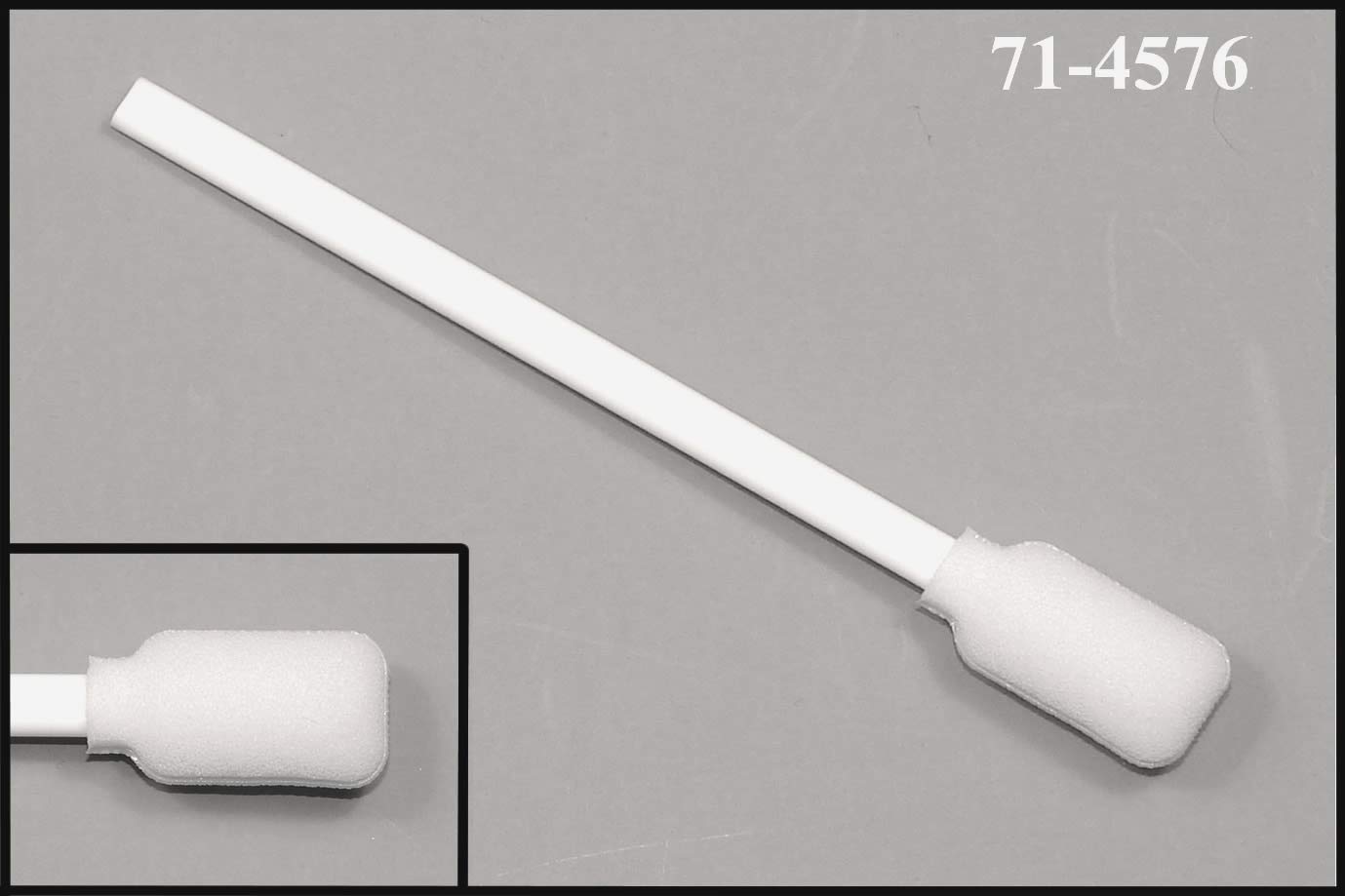 (Bag of 50 swabs) 4.06” rectangular foam mitt swab on an extruded handle by Swab-its (clean printers, firearms, apply, detail, foam swab): 71-4576-50