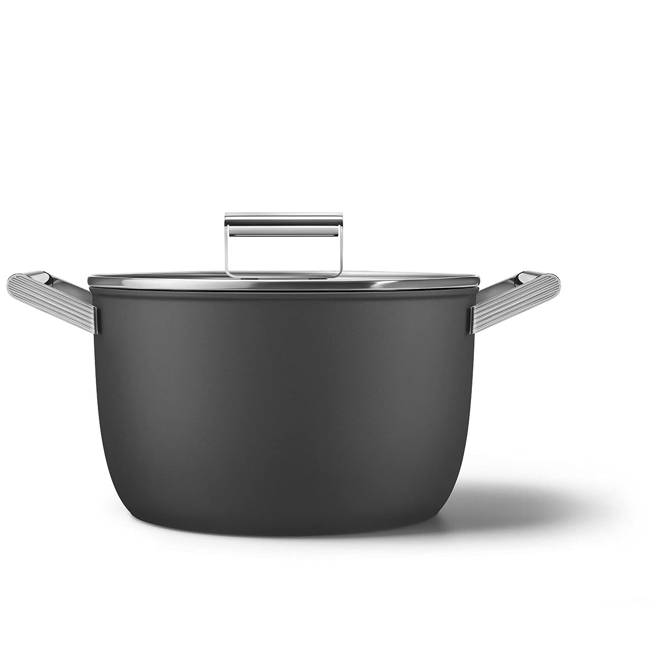 Smeg Black 8-Quart 10-Inch Casserole Dish with Lid