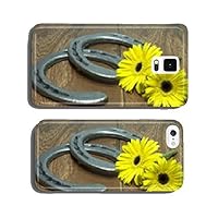 Preakness Stakes Black Eyed Susans with Horseshoes on Wood cell phone cover case iPhone6