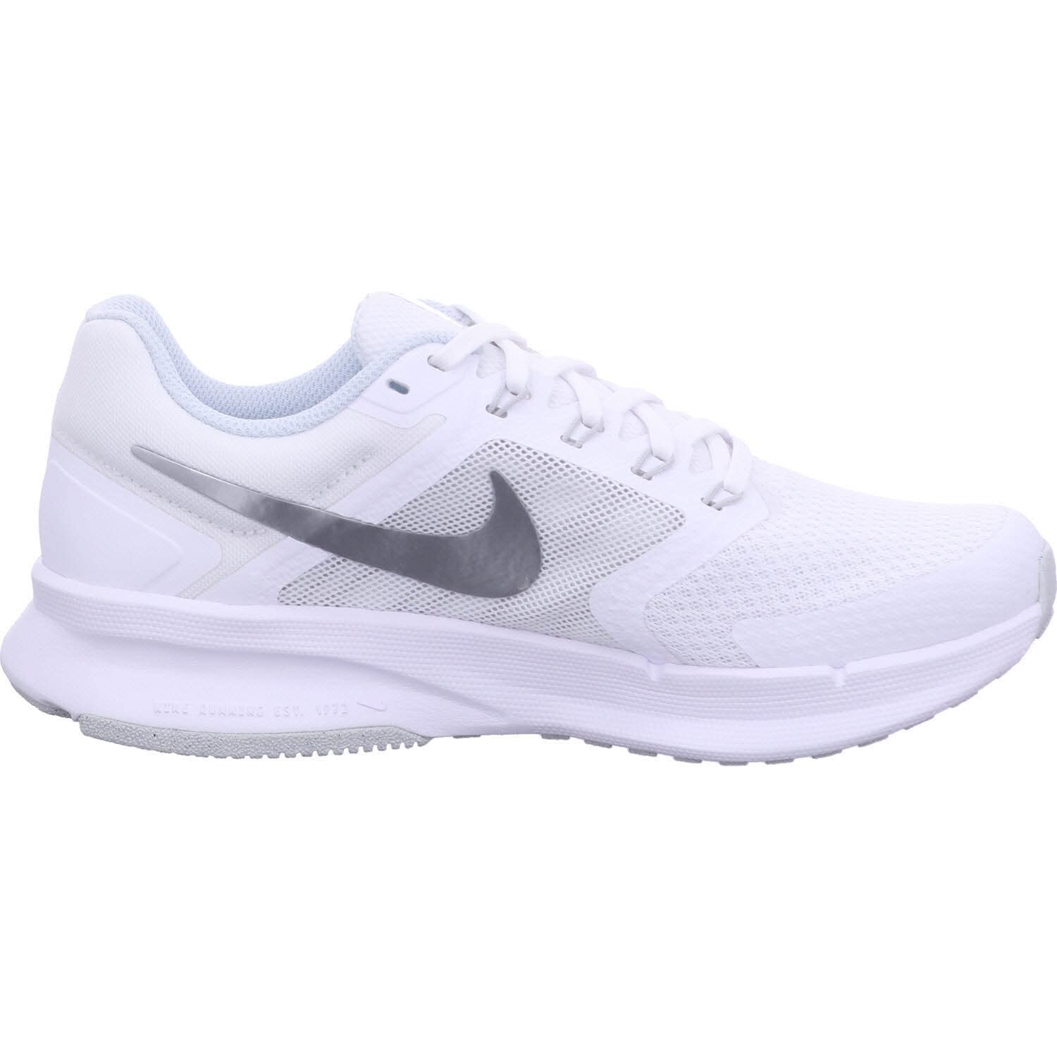 Nike Women's Low-Top Sneakers, 42