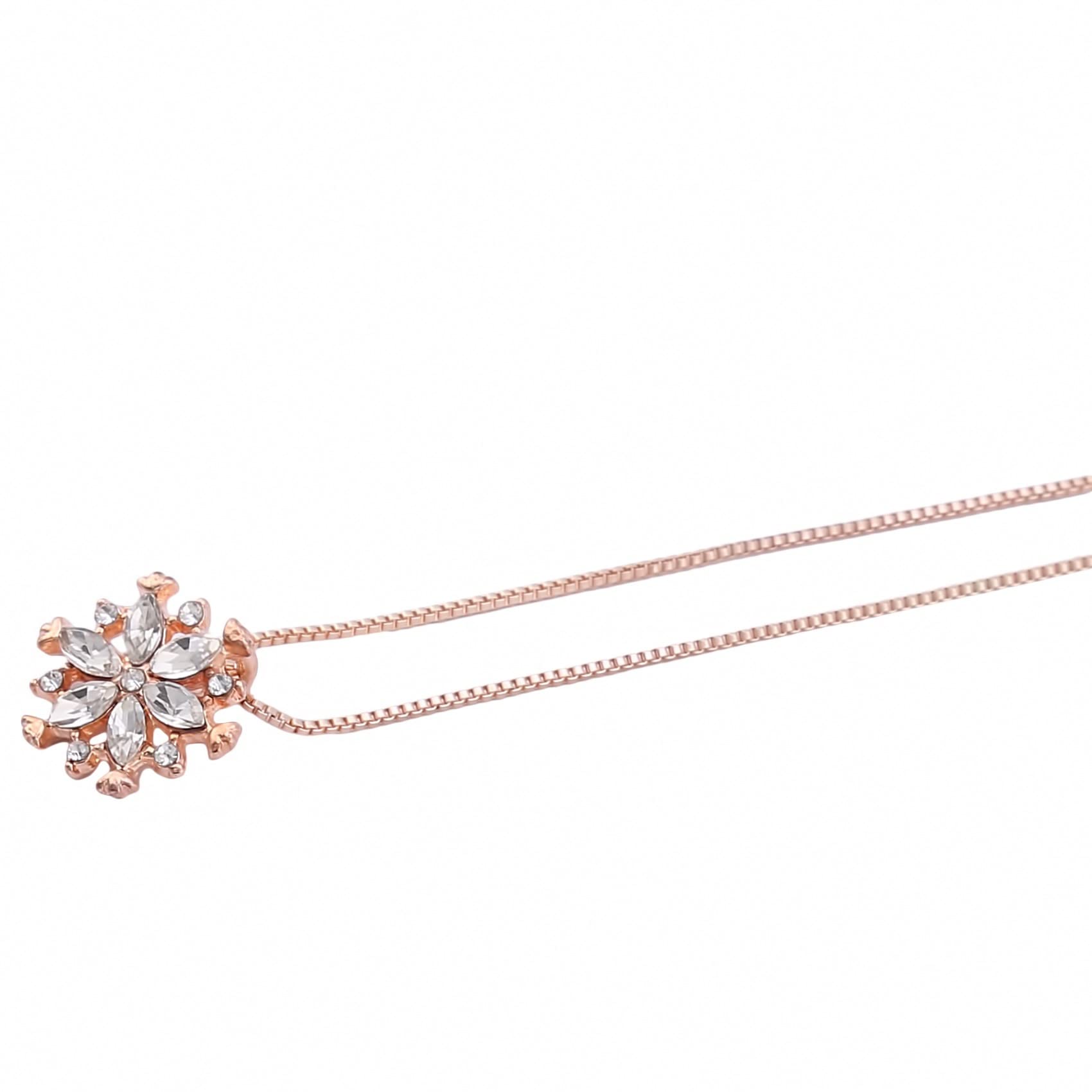 Iumer Snowflake Necklace Women Pendant Inlaid Rhinestone Clavicle Chain