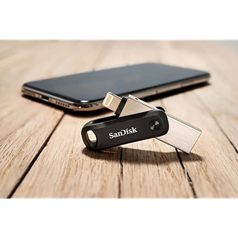 SanDisk 128GB iXpand Flash Drive Go for iPhone and iPad - SDIX60N-128G-GN6NE, Silver