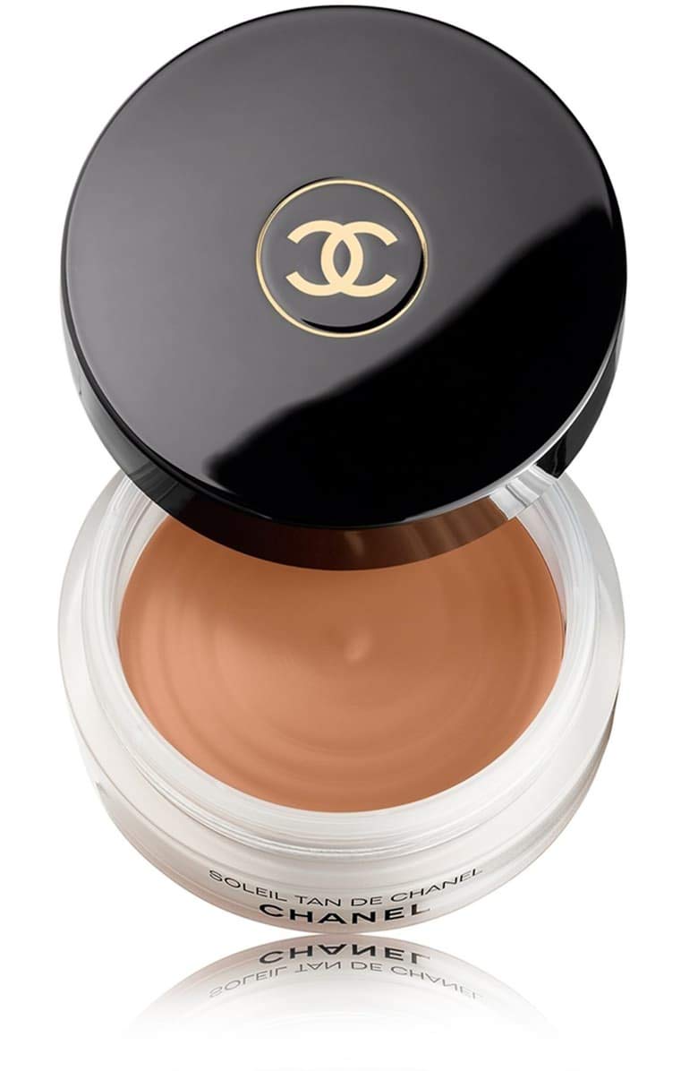 Mua Soleil Tan De Chanel Bronzing Makeup Base by Chanel Tan 30g trên Amazon  Anh chính hãng 2023 | Giaonhan247