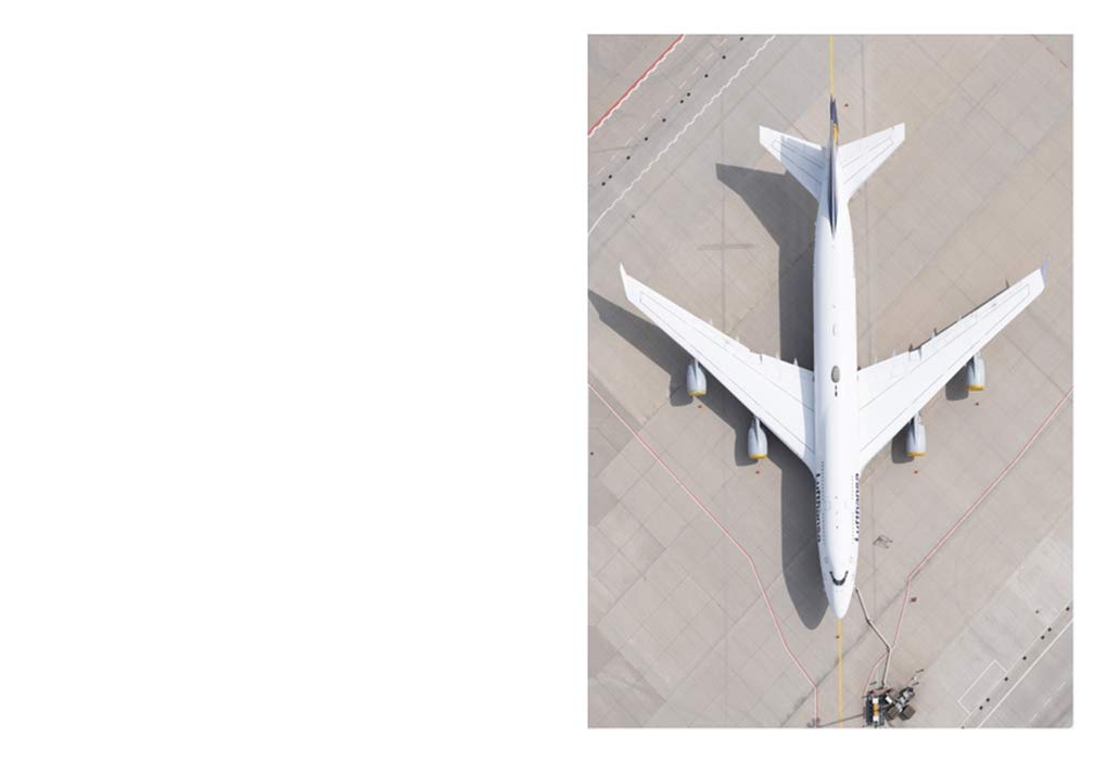 Tom Hegen: Aerial Observations on Airports