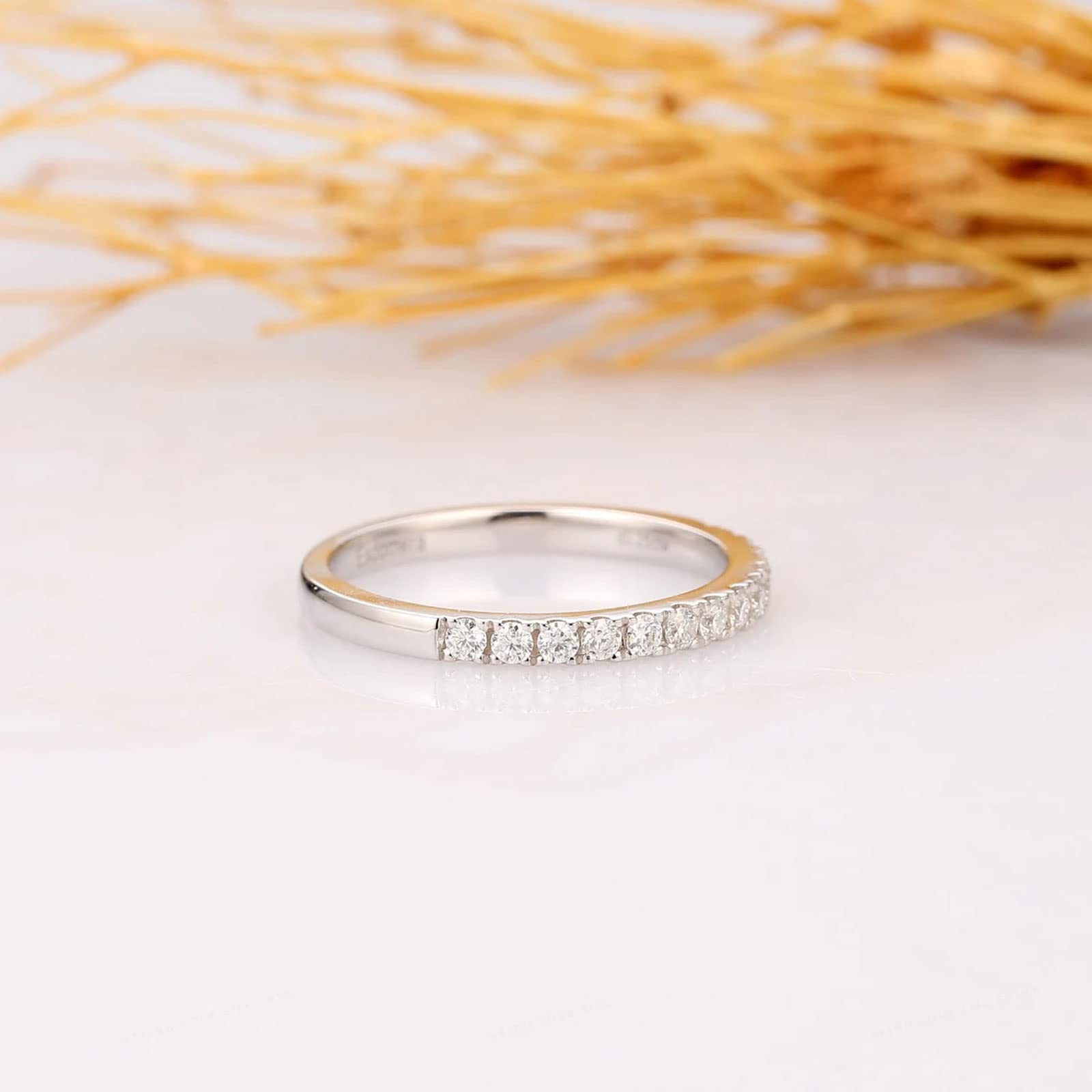 MRENITE 10K 14K 18K 2.5mm Moissanite Wedding Band for Women Round Moissanite Eternity Band D Color VVS1 Clarity Stackable Engagement Ring