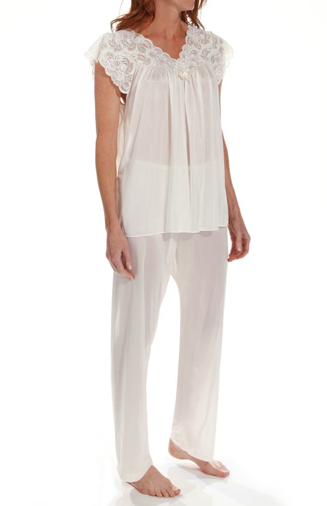 Shadowline Women's Plus-Size Silhouette Short Cap Sleeve Pajama Set