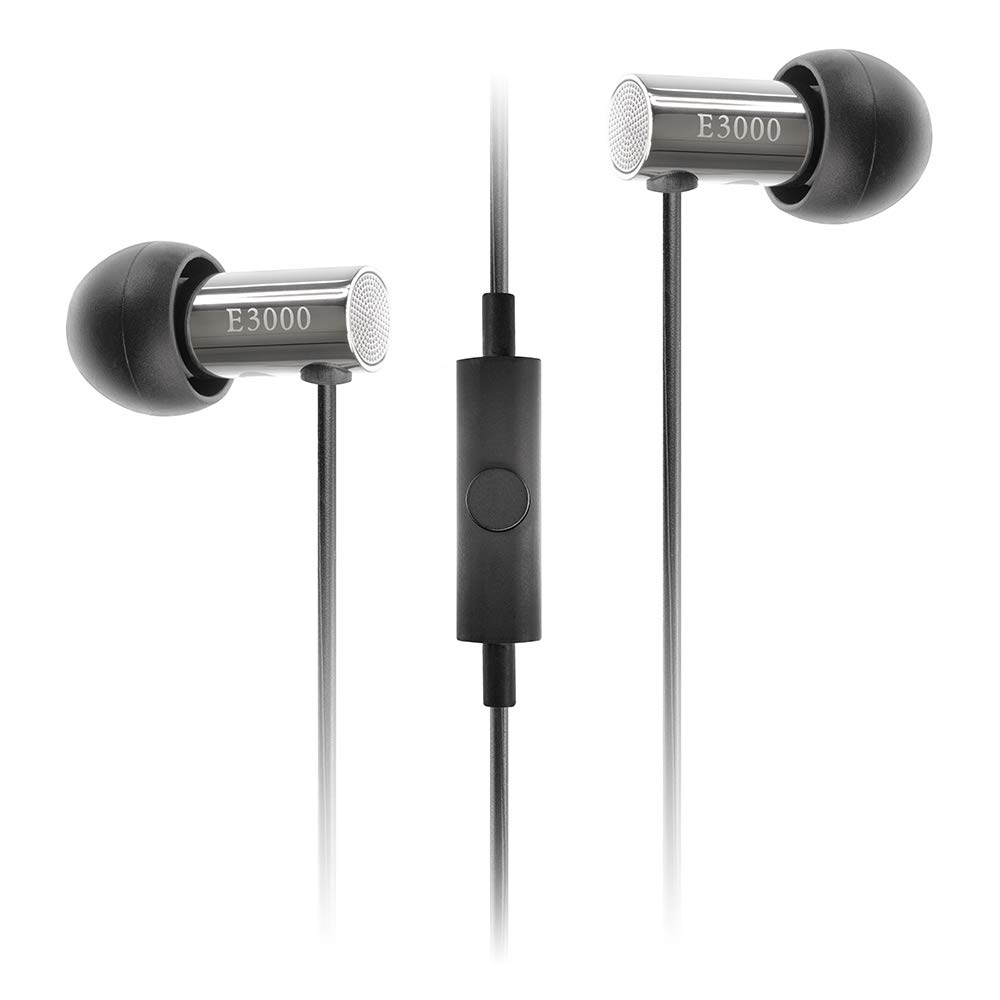 final FI-E3DSSC in Ear Isolating Earphones with Smartphone Controls and Microphone - Chrome/Black