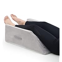 OasisSpace Leg Elevation Pillow for After Surgery - Leg Wedge Pillow for Swelling, Orthopedic Wedge Leg Support for Knee, Ankle and Foot Injury, Memory Foam Leg Position Pillow for Circulation
