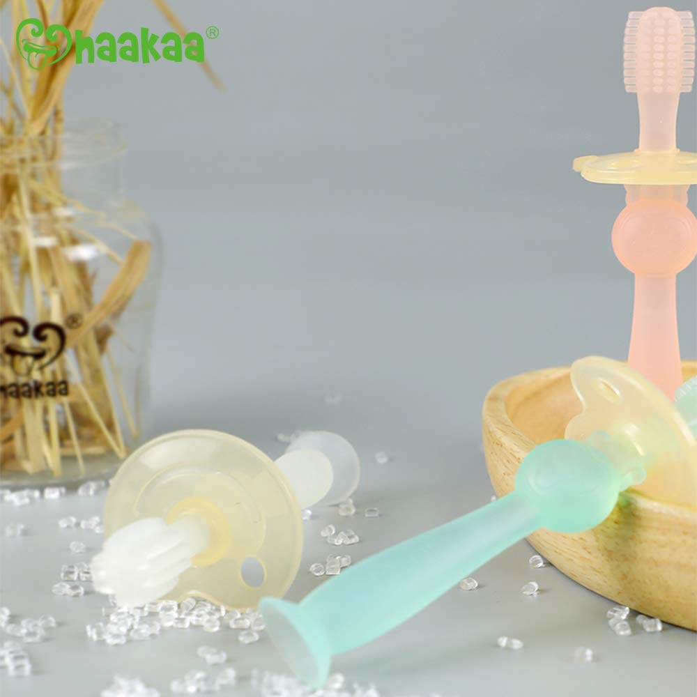 haakaa 360° Silicone Baby Toothbrush and Oatmeal Baby Bath Milk Set