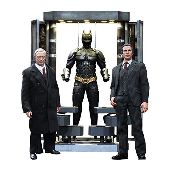 Mua Hot Toys Batman The Dark Knight Movie Masterpiece Batman Armory With  Bruce Wayne & Alfred Pennyworth 1:6 Collectible Figure Set trên Amazon Mỹ  chính hãng 2023 | Fado
