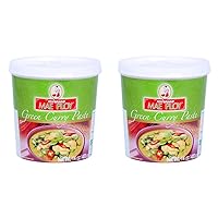 Mae Ploy Green Curry Paste, Authentic Thai Green Curry Paste for Thai Curries & Other Dishes, Aromatic Blend of Herbs, Spices & Shrimp Paste, (14oz Tub) (Pack of 2)
