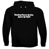 Wedding Planner By Day. Gamer By Night. - Men's Soft & Comfortable Pullover Hoodie