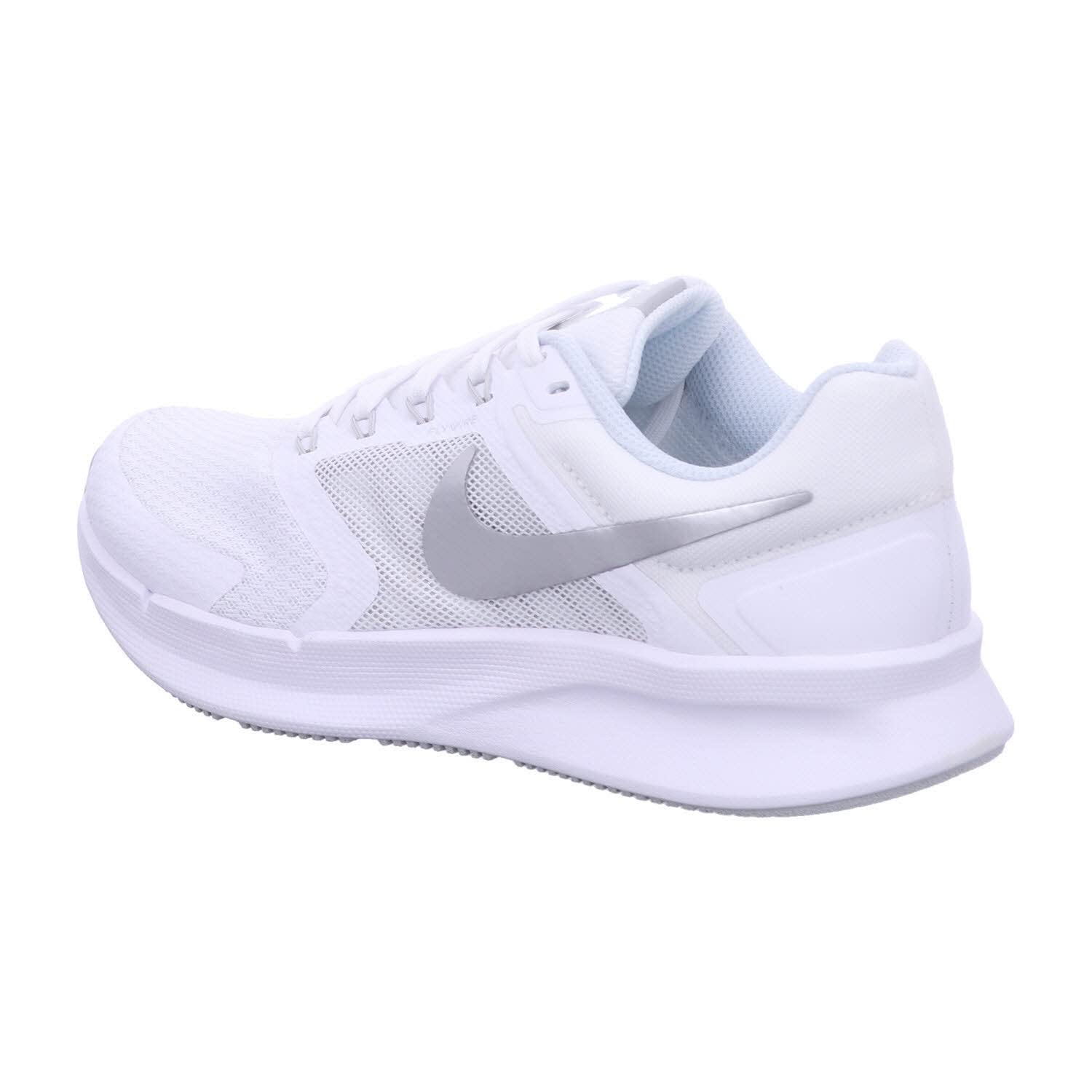 Nike Women's Low-Top Sneakers, 42