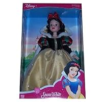 Brass Key Princess Royal Holiday Series - Snow White (白雪姫) Porcelain Keepsake Doll ドール 人形 フィギュア(並行輸入)