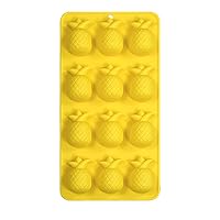 Strawberry/Pineapple Shaped Ice Cube Moulds Silicone Material Ice Cube Trays Kitchen Hand Making Accessories For Small Silicone Ice Cube Trays Free