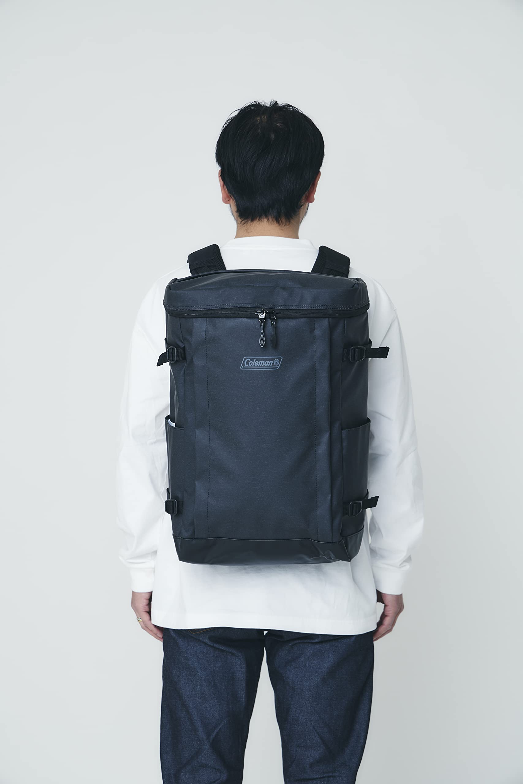 Coleman Shield 35 Gray/Black