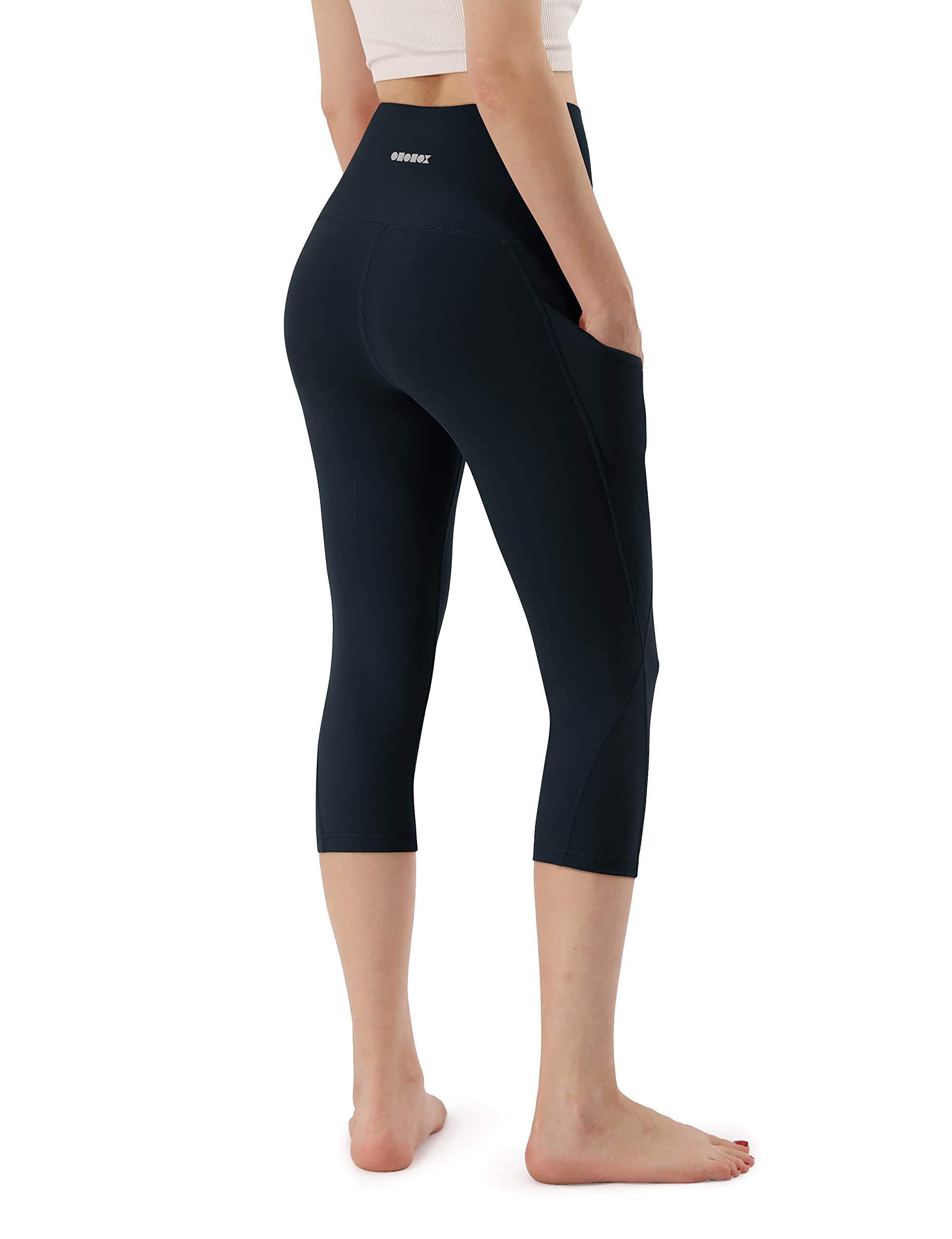 ODODOS Women's High Waisted Yoga Capris with Pockets,Tummy Control Non See Through Workout Sports Running Capri Leggings