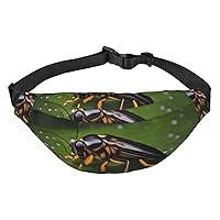 Insects on leaves Print Fanny Packs for Women Men Crossbody Waist Bag Waterproof Belt Bag with Adjustable Strap