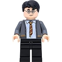 LEGO Harry Potter Mini Figure Harry Potter in Gryffindor Cardigan with Wands