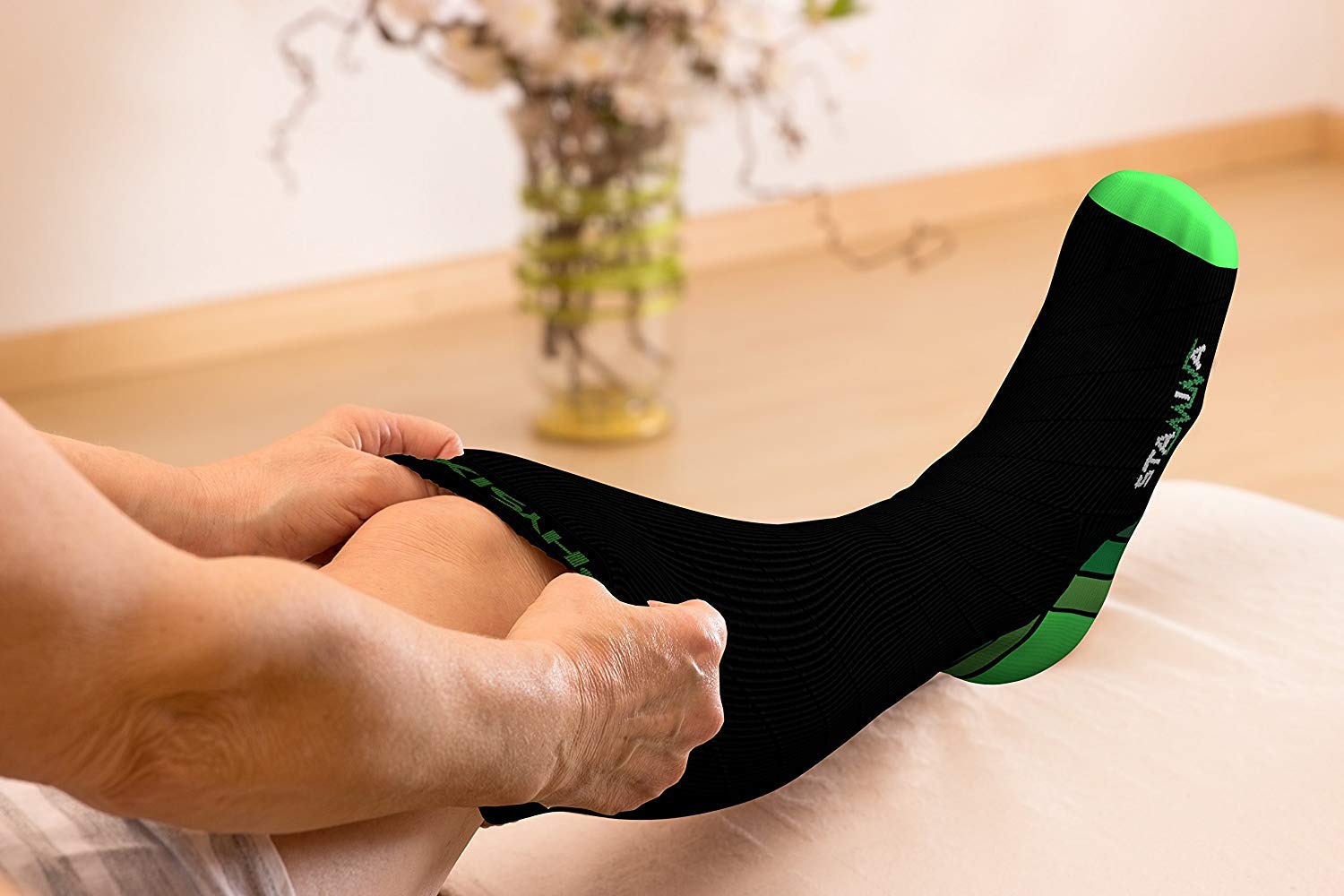 Physix Gear Compression Socks for Men & Women 20-30 mmhg Graduated Athletic for Running Nurses Shin Splints Flight Travel