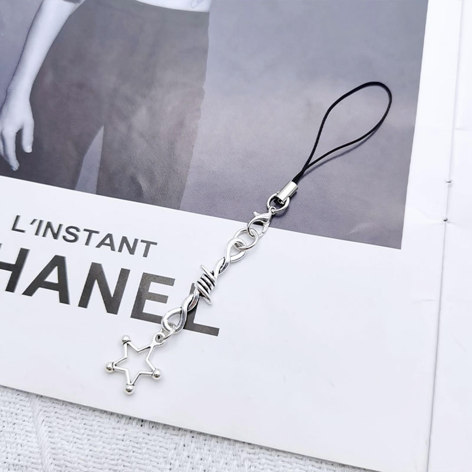 hejhncii Y2K Phone Chain Pendant Charm Strap Cute Cellphone Lanyard Gothic Cool Girl Bag Chains For Phone Chain