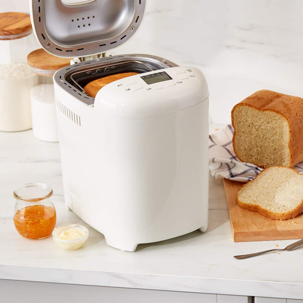 Amazon Basics 2 Pound Non-Stick Bread Making Machine, White