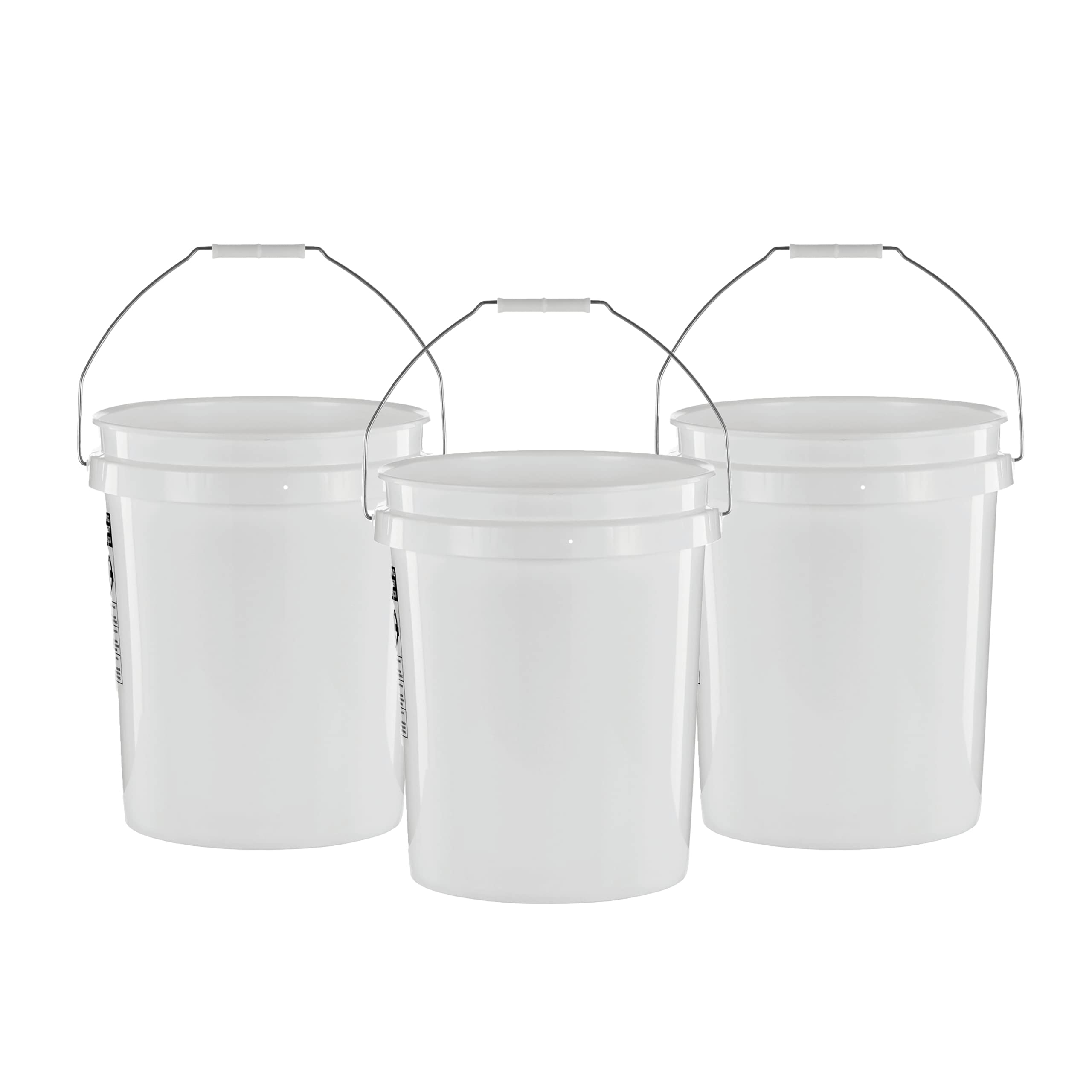 United Solutions 5 Gallon Bucket, Heavy Duty Plastic Bucket, Comfortable Handle, Easy to Clean, Perfect for on The Job, Home Improvement, or Household Cleaning; White, Pack of 3