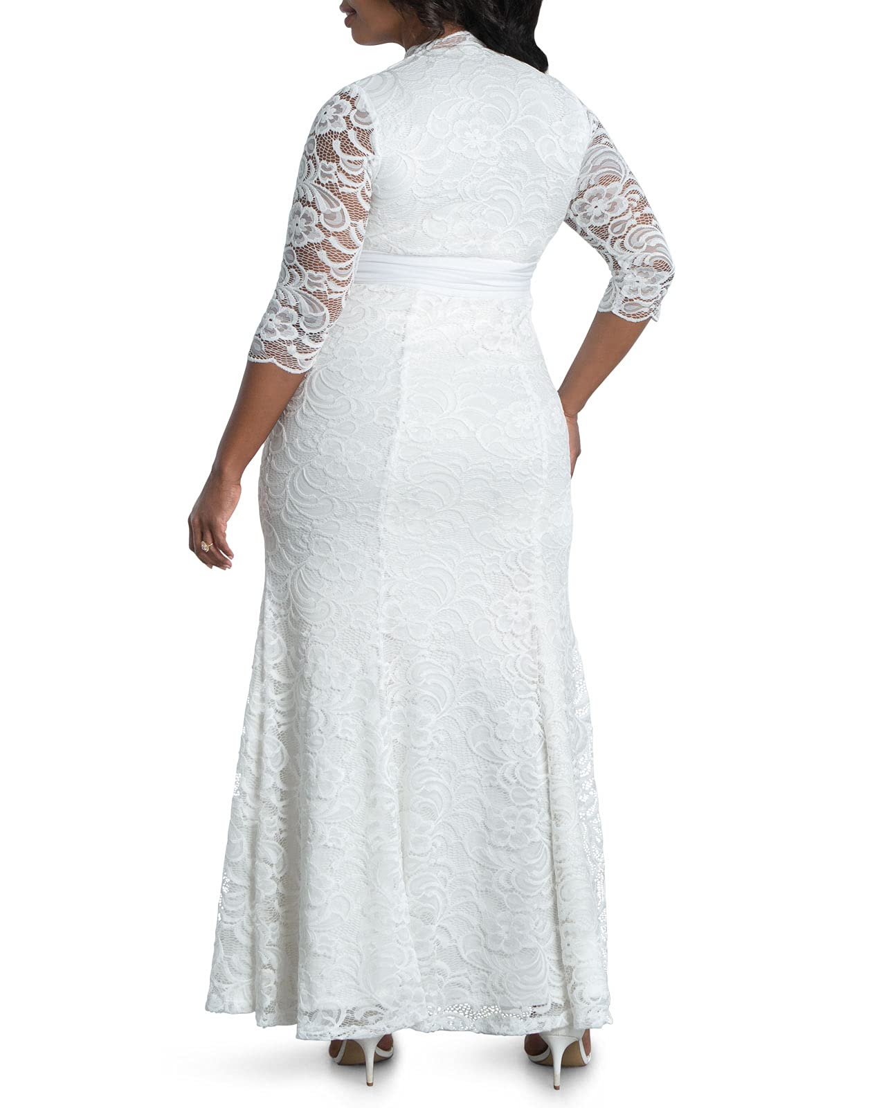 Kiyonna Women's Plus Size Amour Long Lace Wedding Gown, Bridal Dress with 3/4 Long Sleeves in Ivory Vintage-Inspired Lace