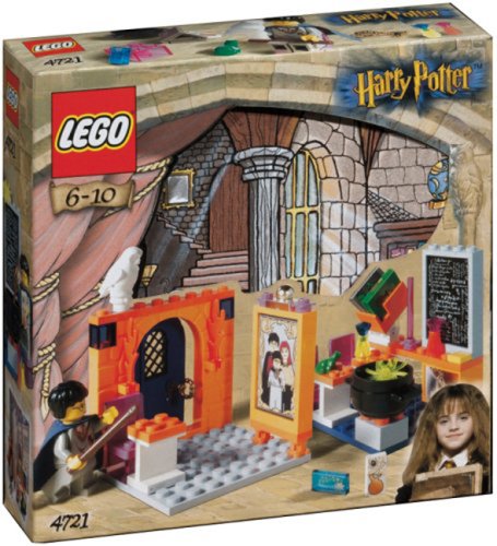 Classroom of 4721 Harry Potter Hogwarts Lego