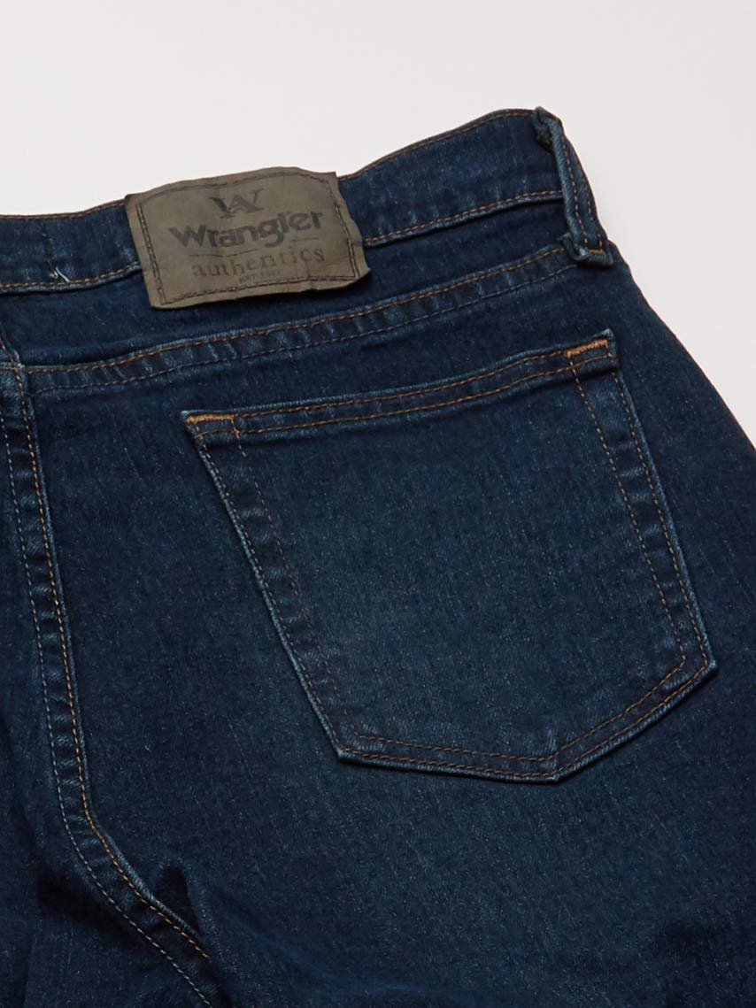 Mua Wrangler Authentics Men's Classic 5-Pocket Relaxed Fit Flex Jean trên  Amazon Mỹ chính hãng 2023 | Giaonhan247