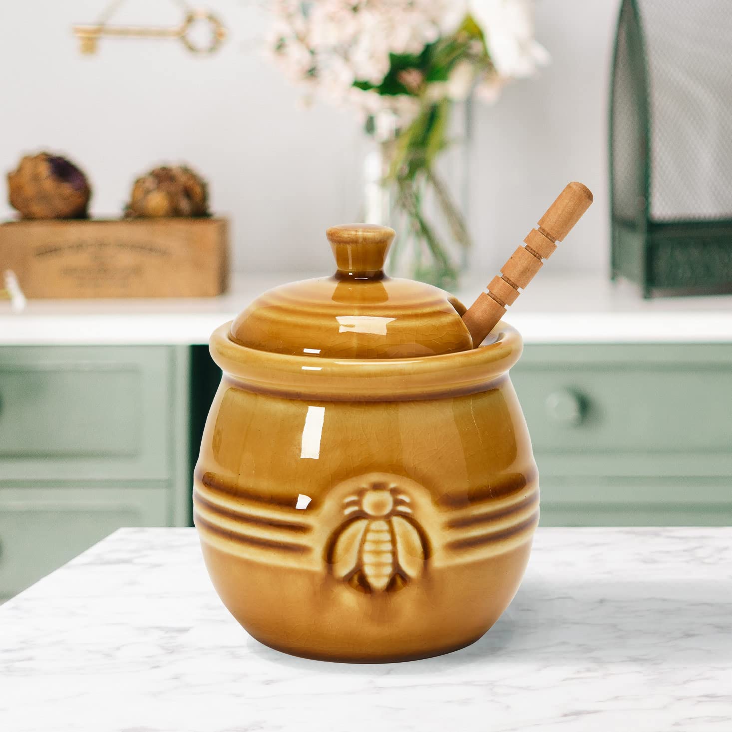 Creative Co-Op Farmhouse Embossed Stoneware Honey Pot with Wood Honey Dipper, Amber Orange