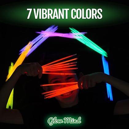 500 Ultra Bright Glow Sticks Bulk - Glow in The Dark Party Supplies Pack - 8