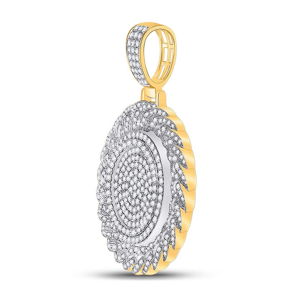 The Diamond Deal 14kt Yellow Gold Mens Round Diamond Circle Medallion Charm Pendant 4-5/8 Cttw