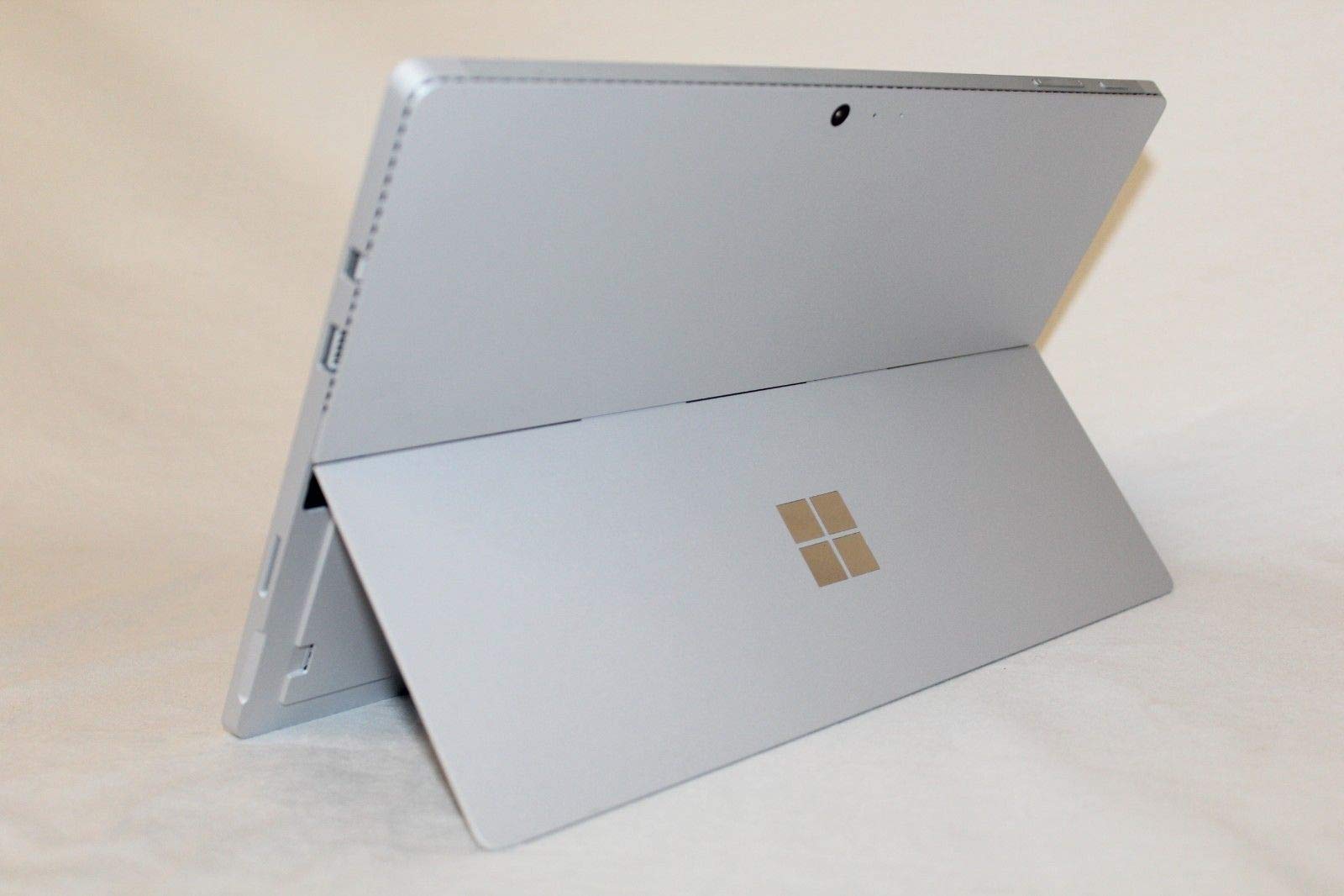 Microsoft Surface Pro 4; 256 GB, 8 GB RAM, Intel Core i5 (Renewed)