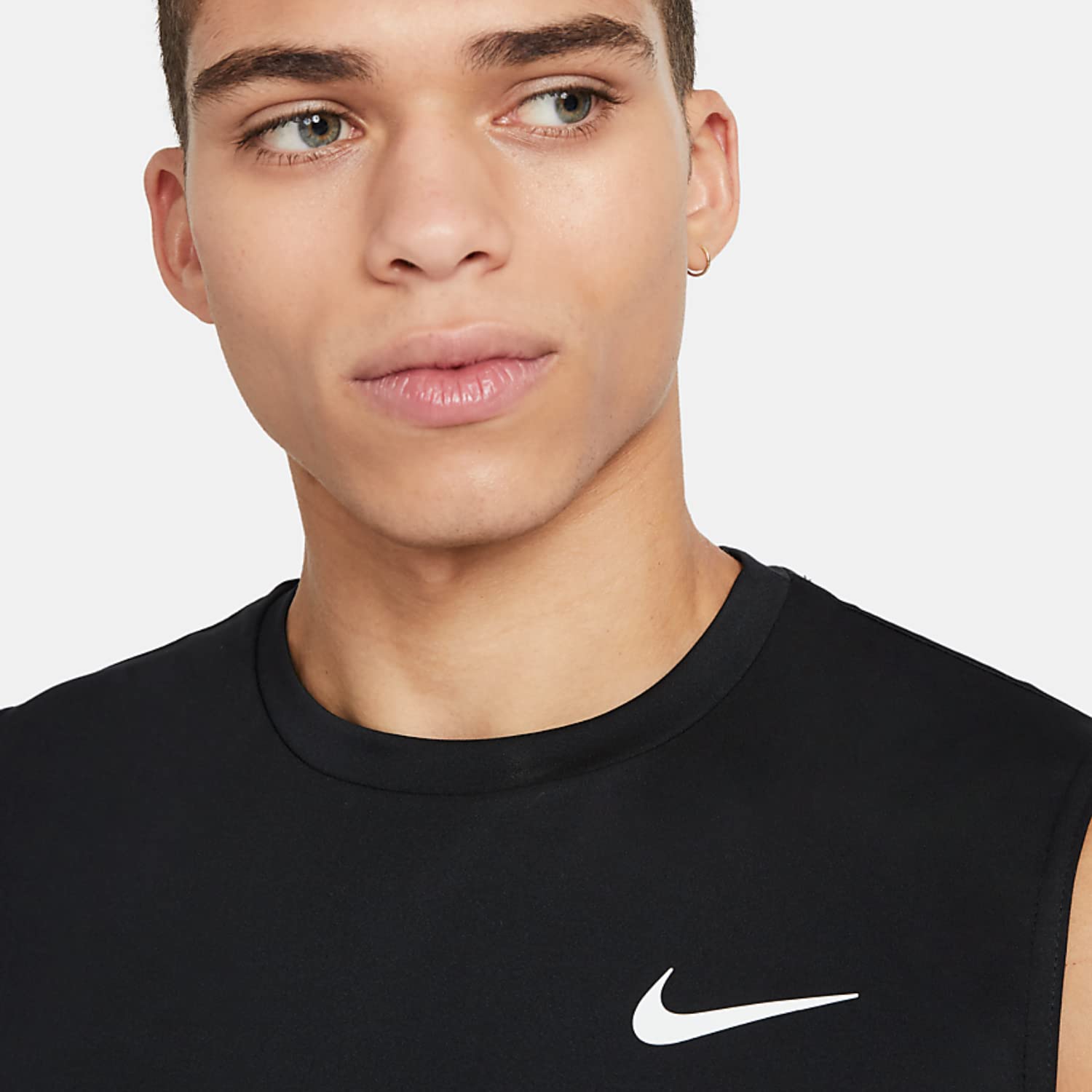 Nike Men's Standard Sleeveless Hydroguar