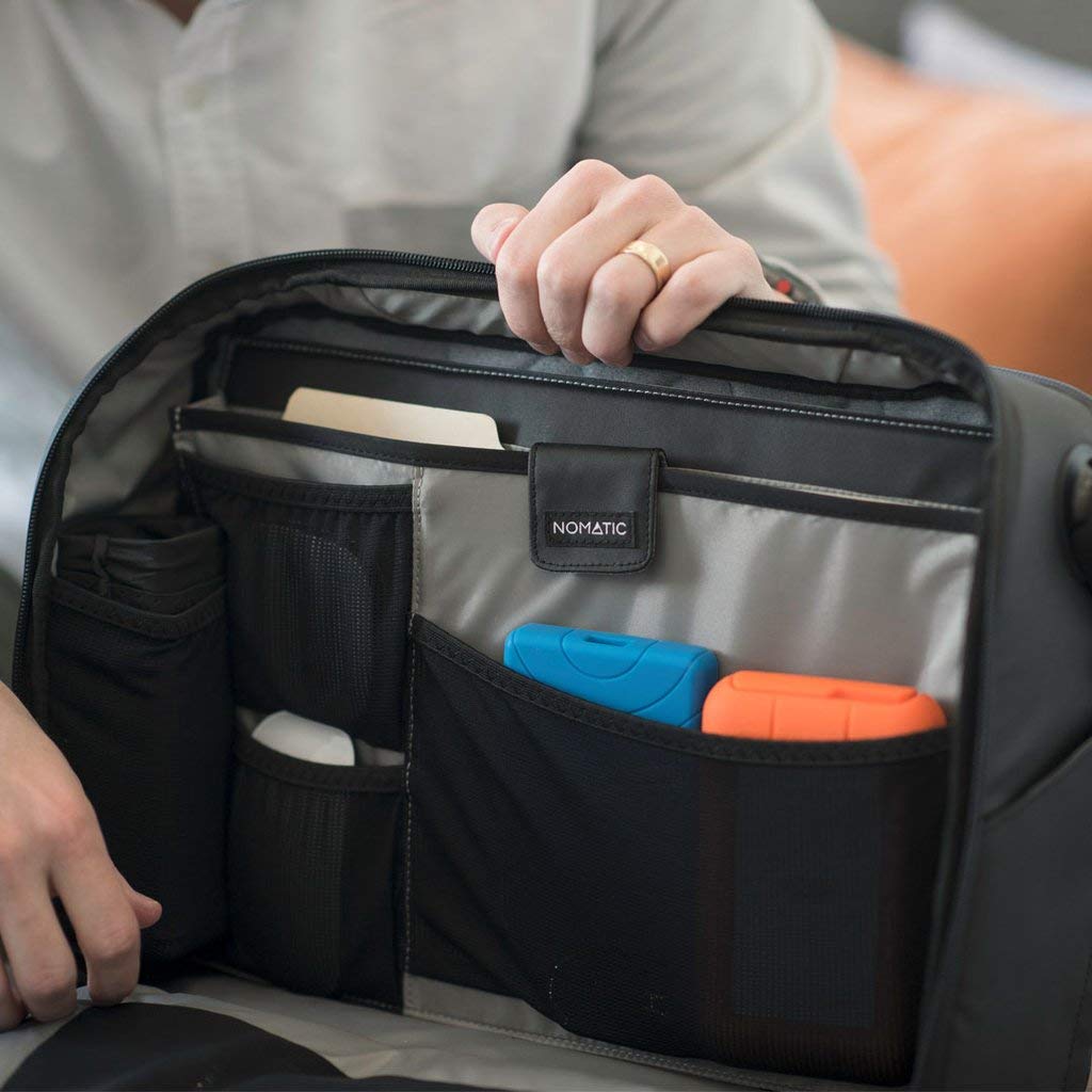 NOMATIC Laptop Messenger Bag for Men and Women- Formal Crossbody Messenger Shoulder Bag for Travel, School and Work