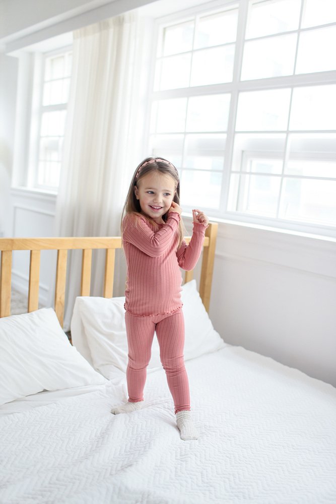VAENAIT BABY 6M-12Y Kids Unisex Girls & Boys Soft Comfy Modal Tencel Shirring Sleepwear Pajamas 2~4Pcs Set