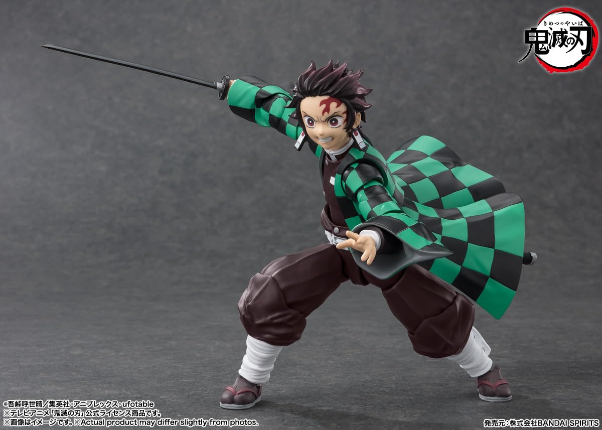 TAMASHII NATIONS - Demon Slayer: Kimetsu no Yaiba - Tanjiro Kamado, Bandai Spirits S.H.Figuarts Action Figure