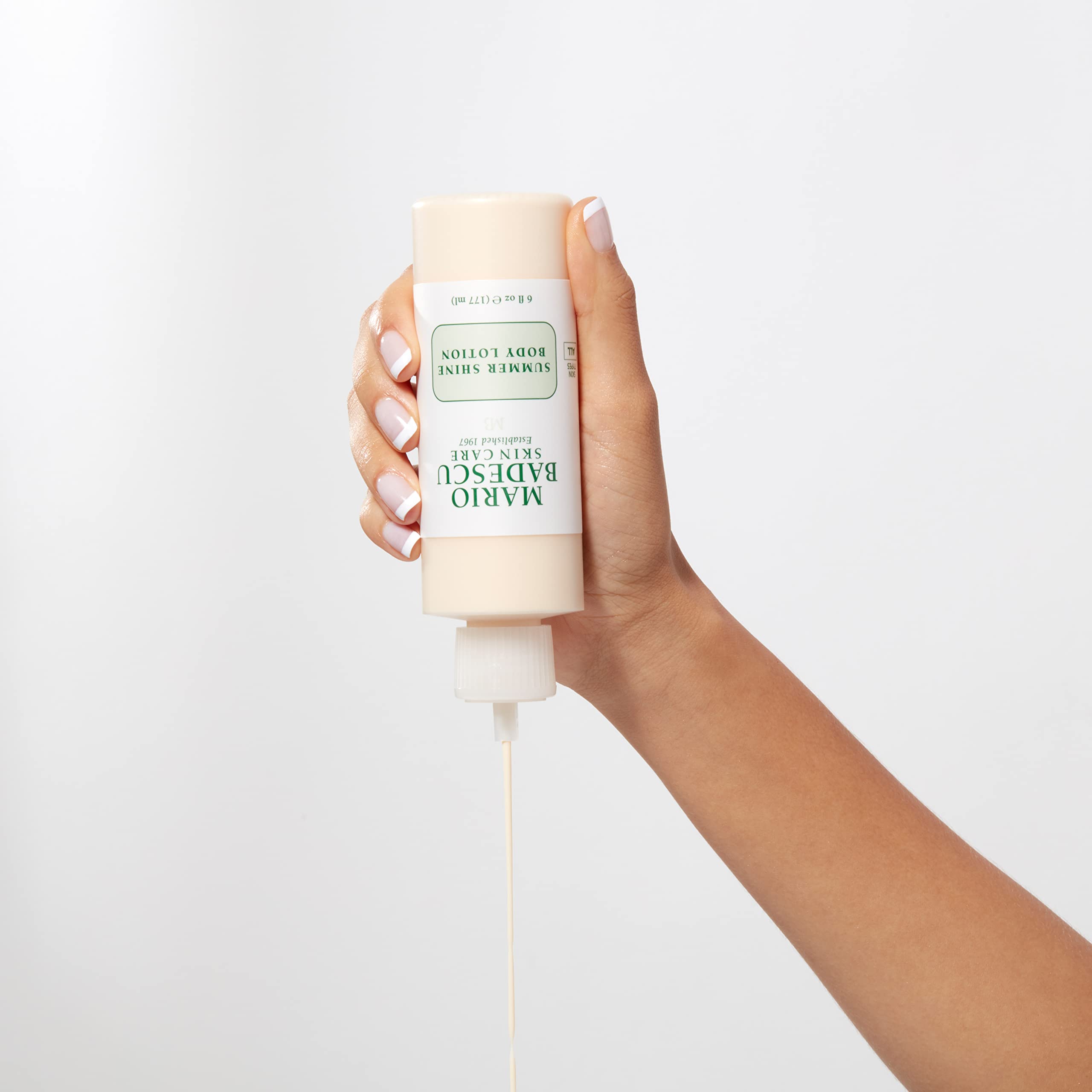 Mario Badescu Summer Shine Body Lotion Enriched with Vitamin A, Lightweight and Radiant, Non-Greasy Candlelit Glow Body Shimmer, Ideal for All Skin Types