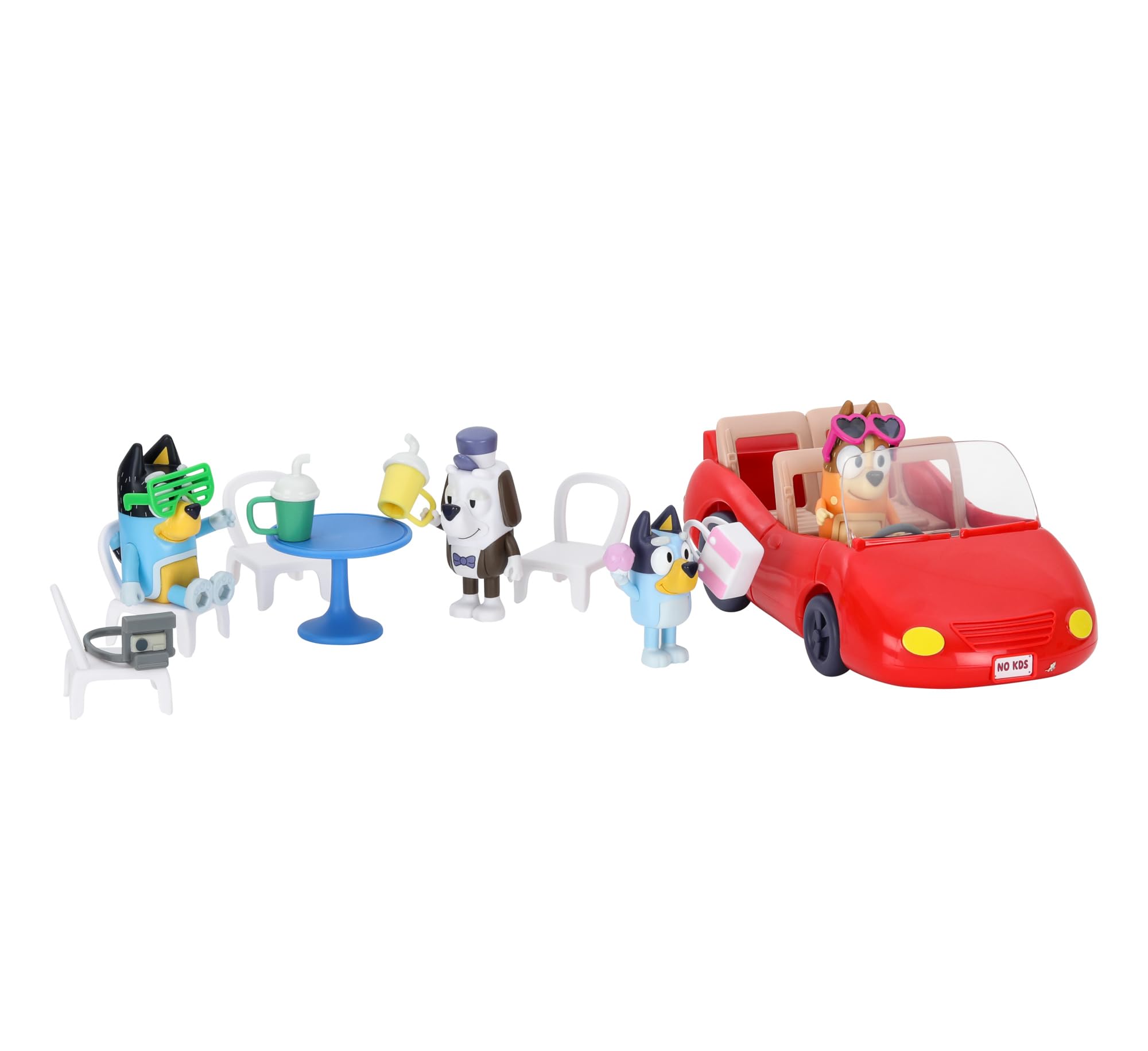 Bluey Vehicle and 4 Figure Pack, Escape Convertible with Four 2.5 Inch Figures, 9 Accessories and Sticker Sheet | Amazon Exclusive