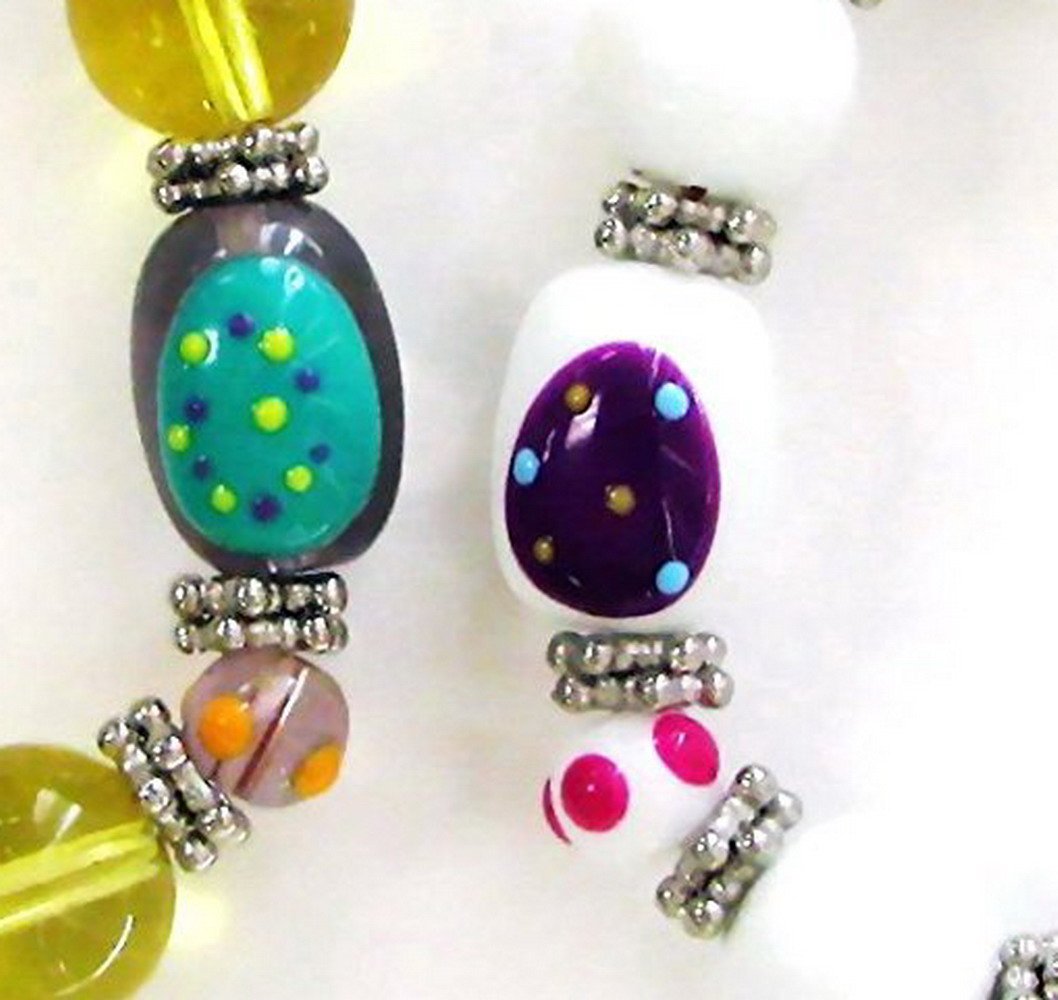 Linpeng BR-1427/1429 2-Piece Fiona Hand Painted Easter Glass Beads Stretch Bracelet