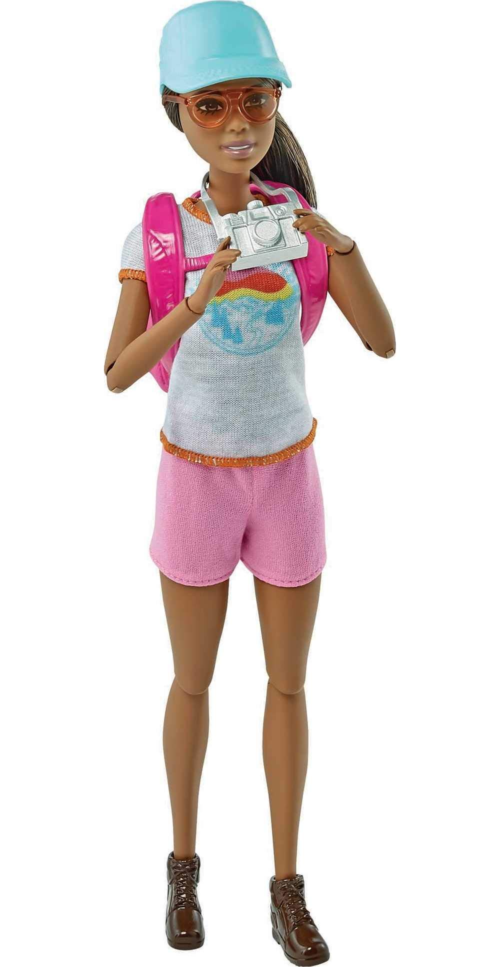 Barbie Hiking Doll, Brunette, with Puppy & 9 Accessories, Including Backpack Pet Carrier, Map, Camera & More, Gift for Kids 3 to 7 Years Old